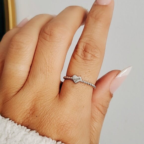 Simple Sterling Silver Heart Ring, Thin Heart Women Ring, 925 Minimalist Ring, - Picture 4 of 9